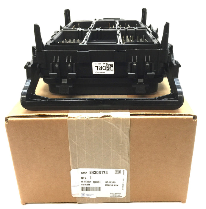 General Motors/GM Wiring Harness Junction Box 84303174 USED