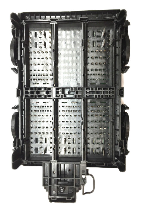 General Motors/GM Wiring Harness Junction Box 84303174 USED