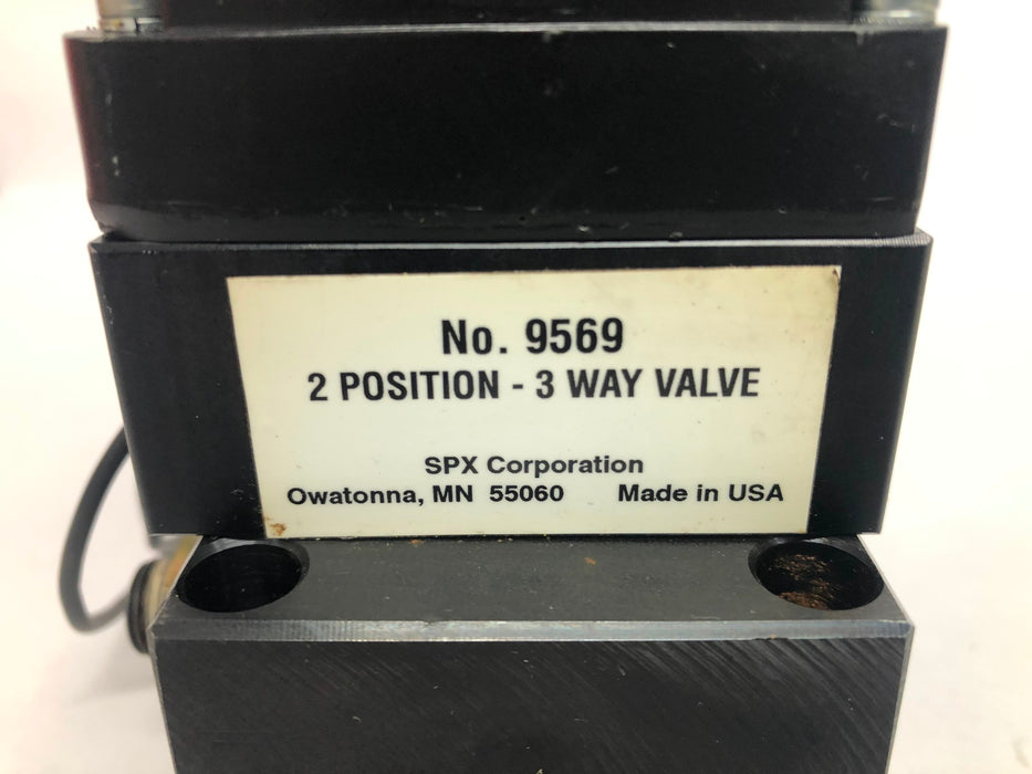 SPX Corporation Decco Solenoid 2 Position 3-Way Valve 9569 NOS