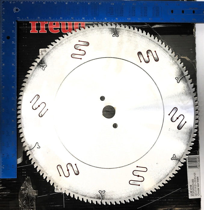 Freud 420x4x30MM Non-Ferrous Metal Cutting Saw Blade LU5D2700 NOS
