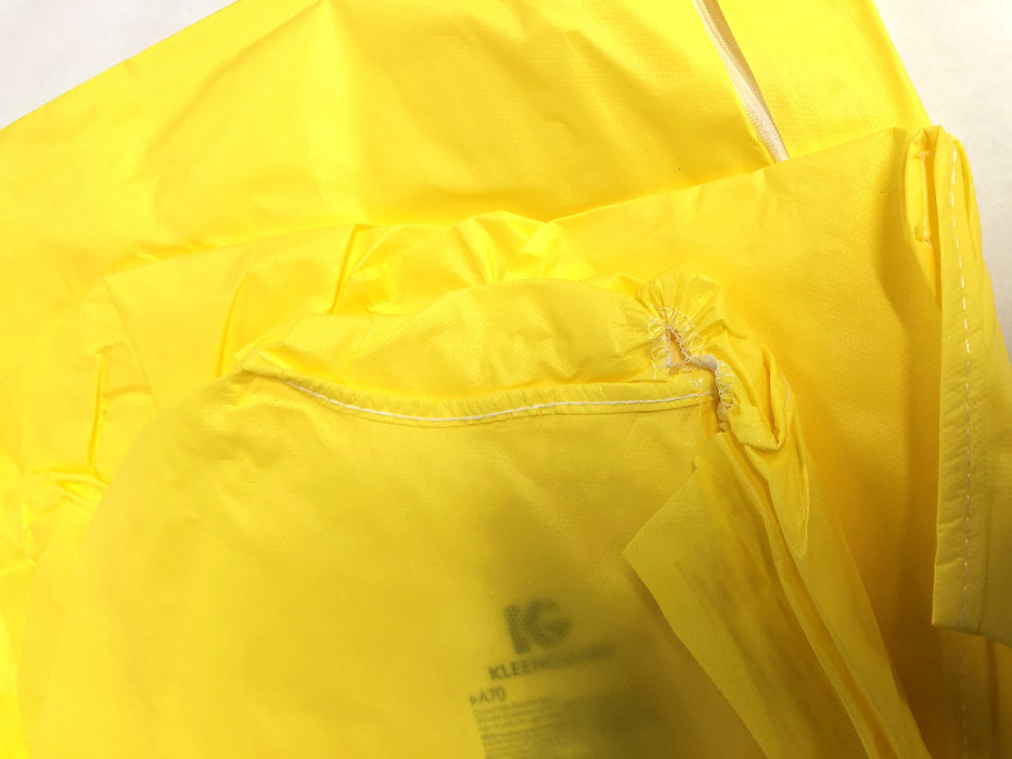Kleenguard Case Of 12 4XL A70 M Yellow Hooded Coverall 00687 (00687-02) NOS