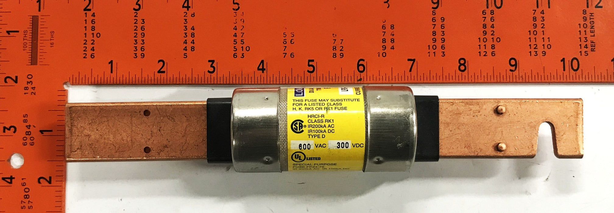 Bussmann Low Peak Time Delay Fuse LPS-RK-200SP NOS