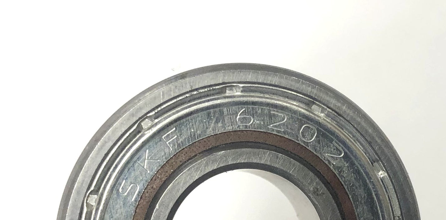 SKF Sealed Ball Bearing (No Box) 6202 [Lot of 3] NOS
