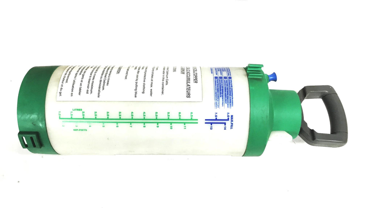 Celltopper Cell Topping Water Container and Filling Pistol NOS