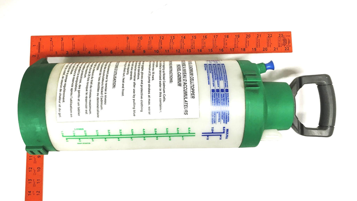 Celltopper Cell Topping Water Container and Filling Pistol NOS