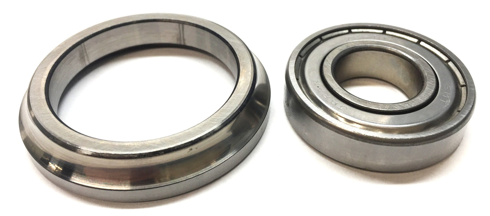 SMT Shielded Roller Ball Bearing with Outer Ring 7R10 (7R-10) NOS