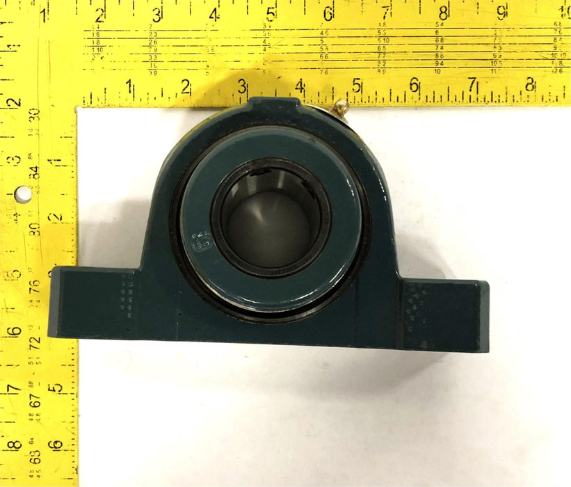 Dodge 1-7/16 P2B-S2-107R Pillow Block Bearing 070273 NOS