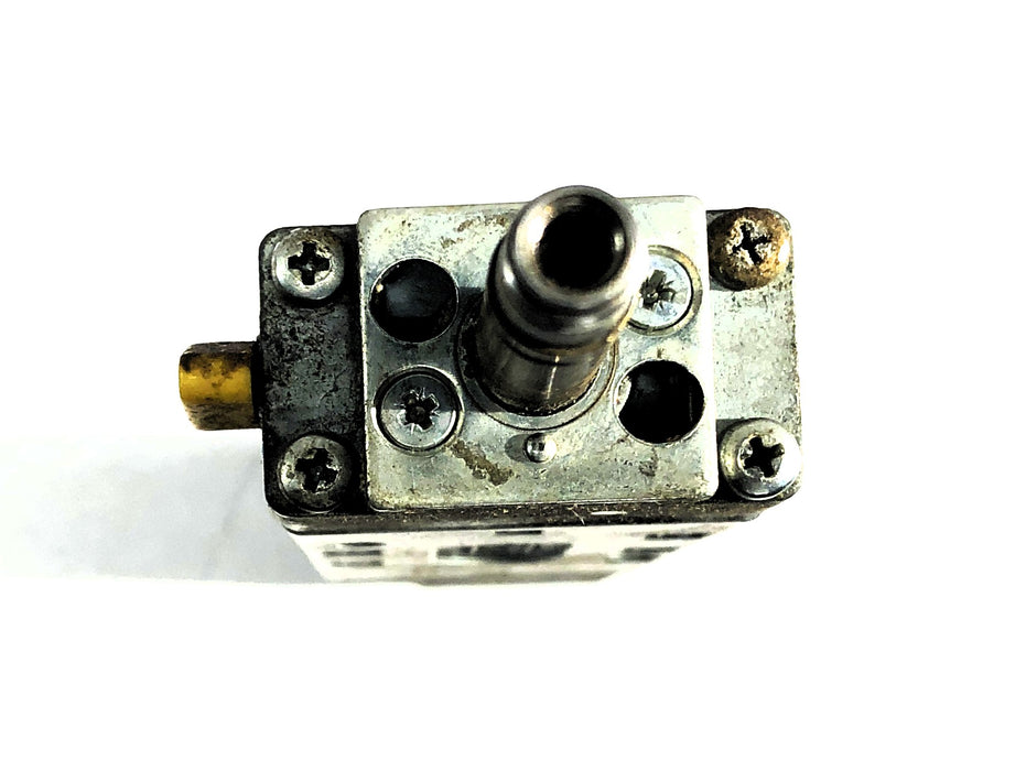 MiniMaster Directional Valve 542847L47 NOS