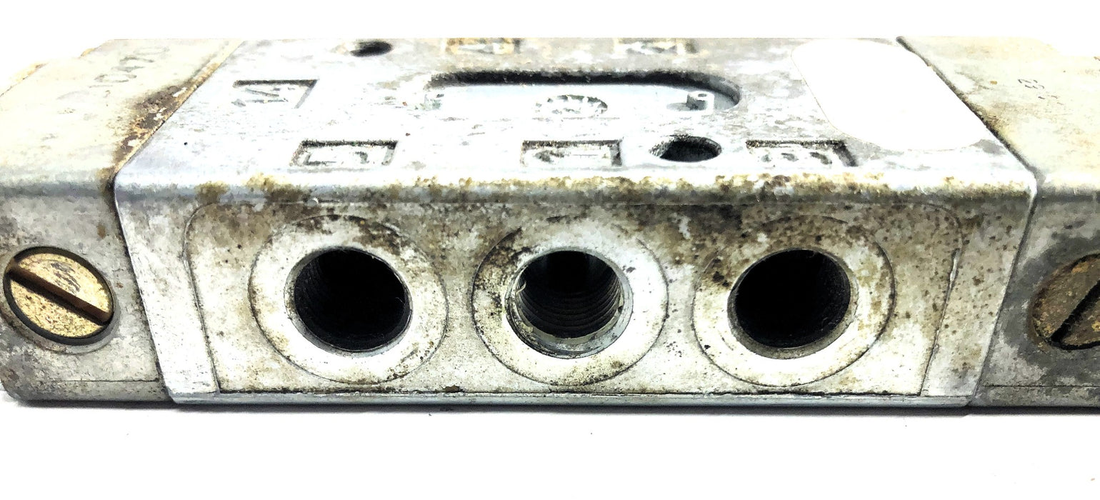 MiniMaster Directional Valve 542847L47 NOS