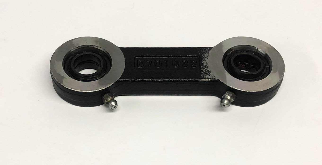 Doosan Steering Link D701038 USED