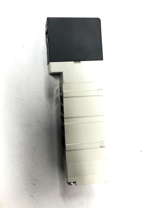 SMC Solenoid Valve VQ4201-31 (1C3-9CQ) NOS