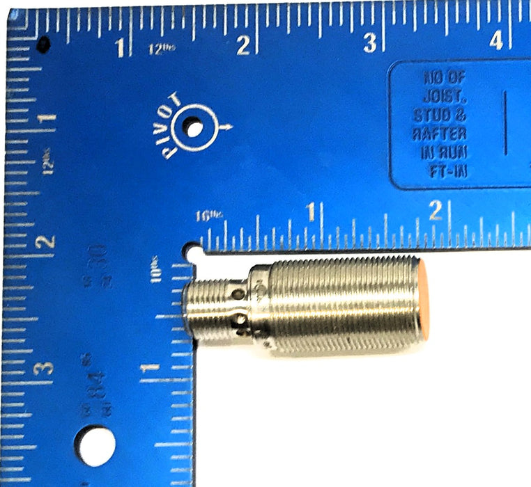 IFM Proximity Sensor W/ (2) Hex Nuts IGS204 NOS