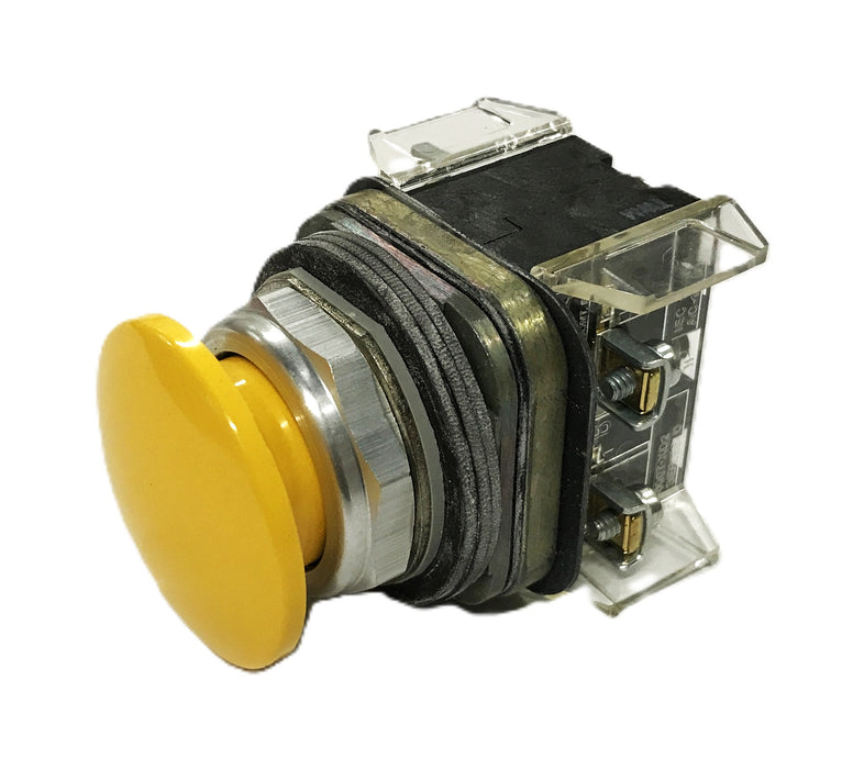 Allen-Bradley Yellow Pushbutton Switch 800T-D9A4 NOS