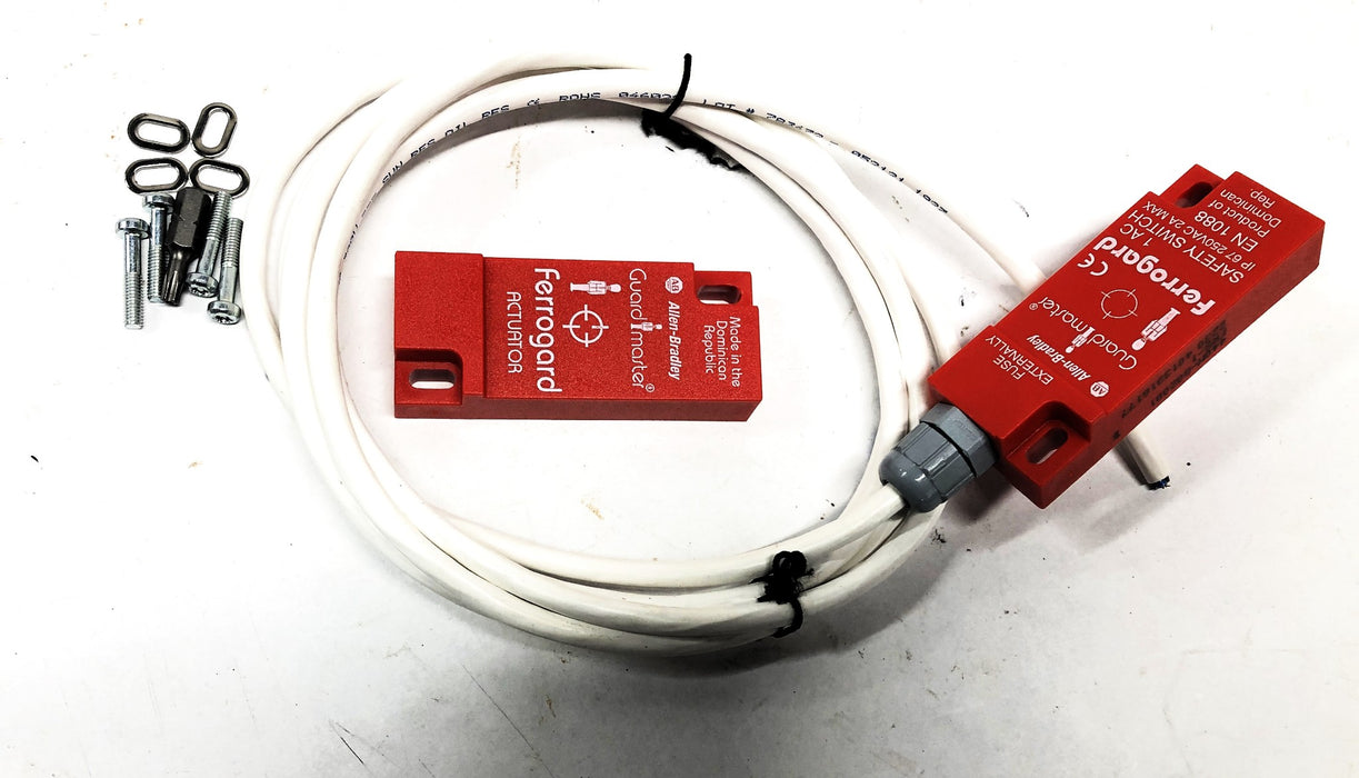 Allen-Bradley Guardmaster Ferrogard Safety Switch 440N-G02001 NOS
