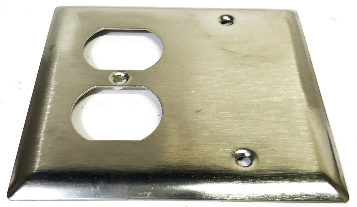 Pass & Seymour Stainless Steel 2-Gang Wall Plate SS138 [Lot of 2] NOS