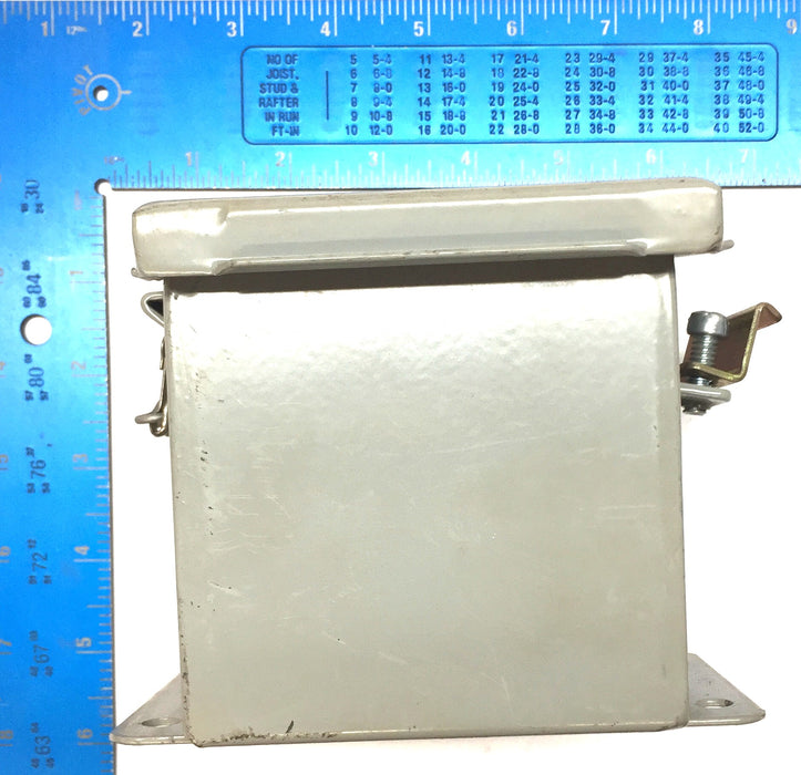 Hubbell/Wiegmann Continuous Hinge 4" x 4" x 4" Enclosure B040404 NOS
