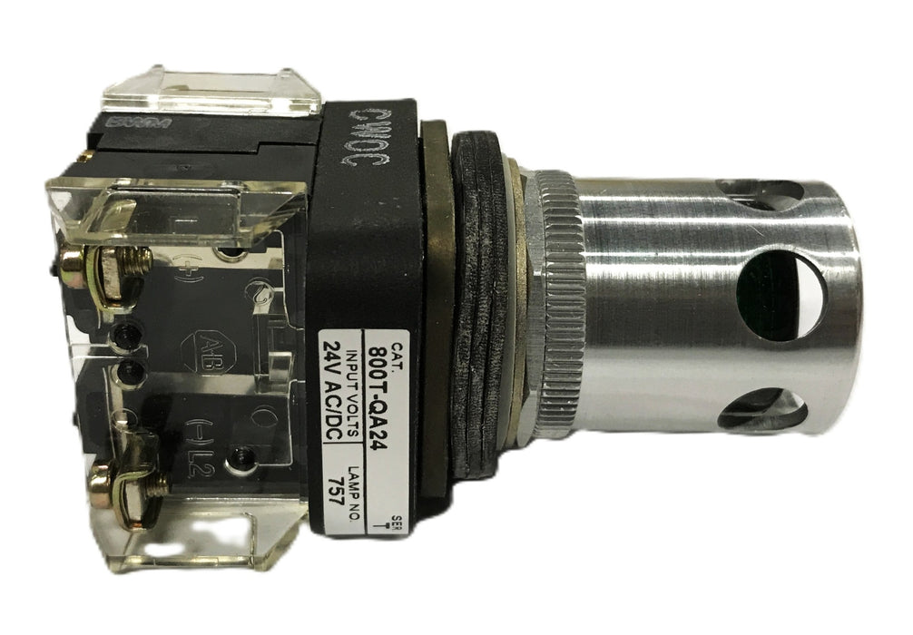 Allen-Bradley Green Illuminated Push Button Switch 800T-QA24G NOS