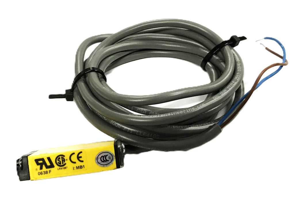 Banner Photoelectric Sensor with 7-foot Cable SM2A312FP NOS