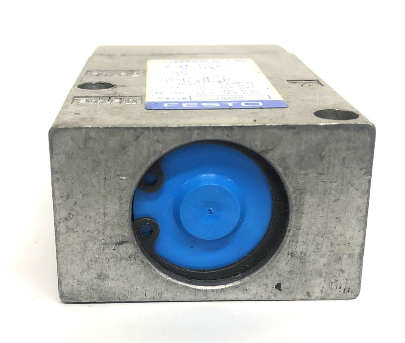 Festo HD02 Pneumatic Valve 9984 VL/O-3-1/4 NOS