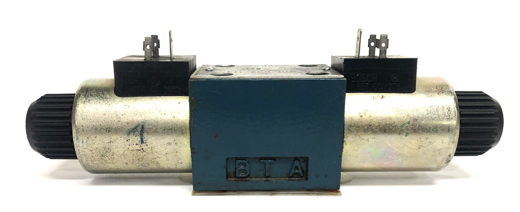 Bosch 8 810 092 113 Directional Hydraulic Valve 081WV06P1N1020WS024/00EE00 NOS