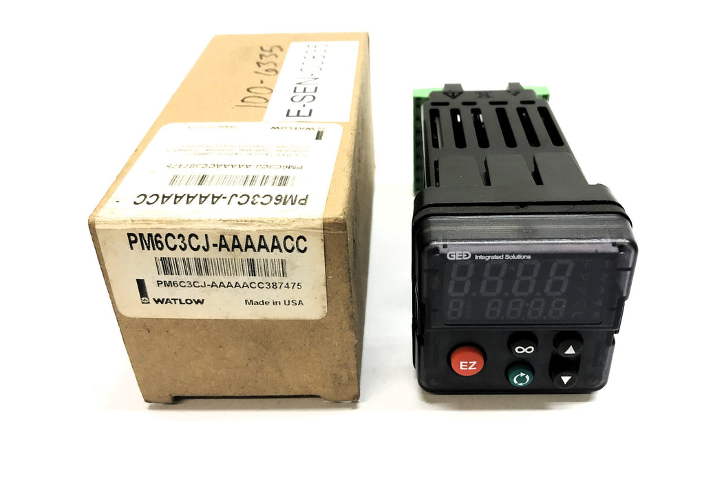 Watlow Panel Mount Temperature Controller PM6C3CJ-AAAAACC NOS