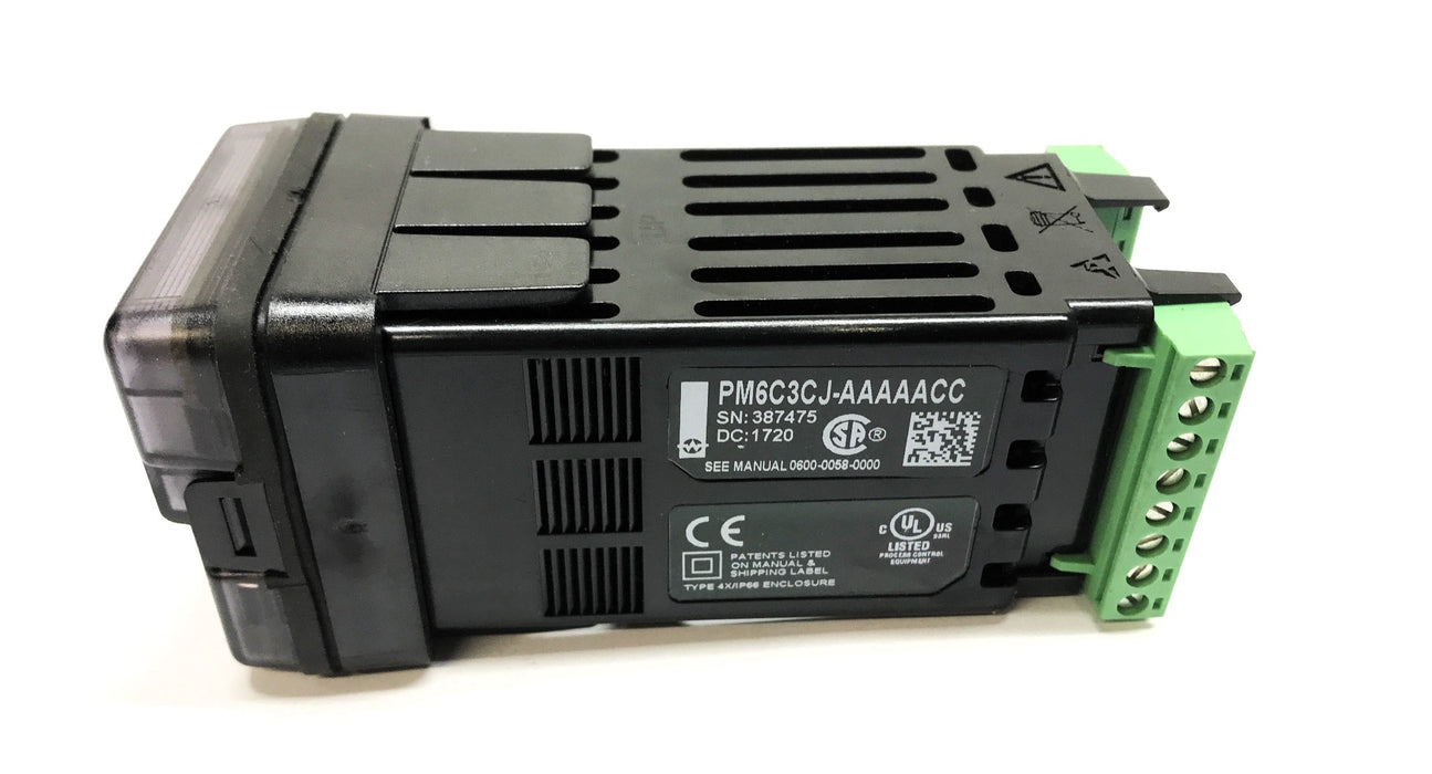 Watlow Panel Mount Temperature Controller PM6C3CJ-AAAAACC NOS