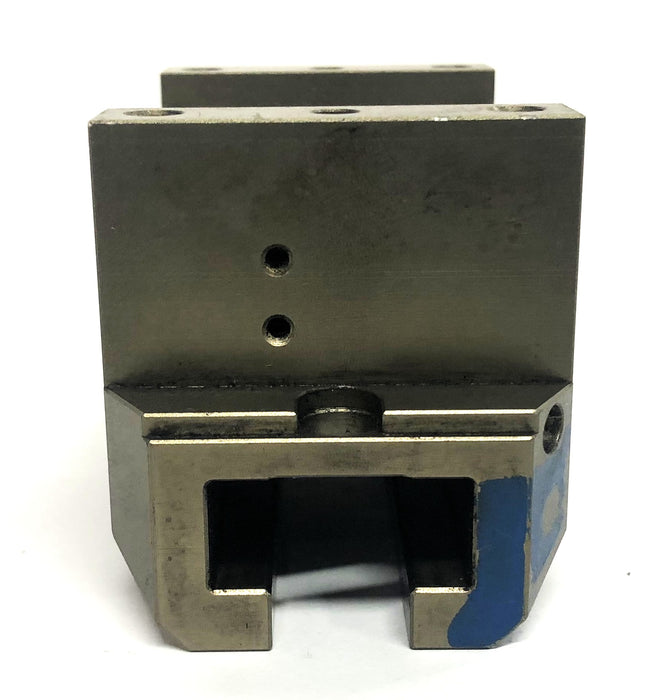 Schunk Pneumatic Gripper PGN100/1 370102 USED
