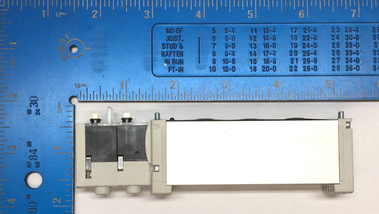 Festo Solenoid Valve VUVG-S18-T32C-MZT-G14-1T1L (8004876) NOS