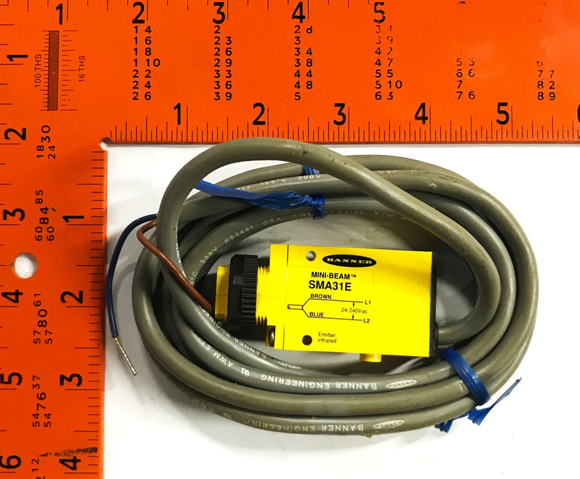 Banner Mini-Beam Photoelectric Sensor SMA31E [Lot of 2] NOS