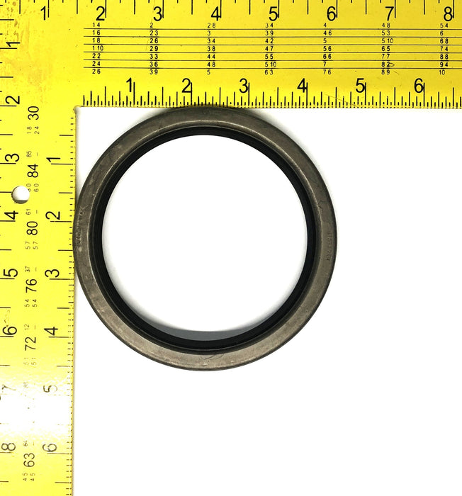 National Oil Seal 415389RH [Lot of 2] NOS