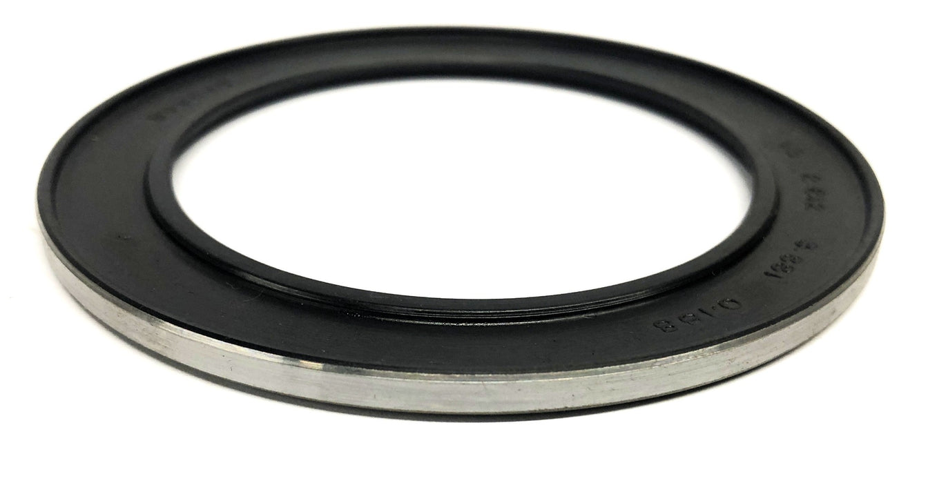 LPM VB 2.812 3.881 0.188 Oil Seal 1400-3842 (989646) NOS