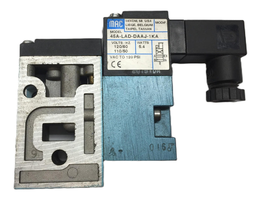 MAC 120V/60Hz 5.4 Watts Solenoid Valve 45A-LAD-DAAJ-1KA NOS