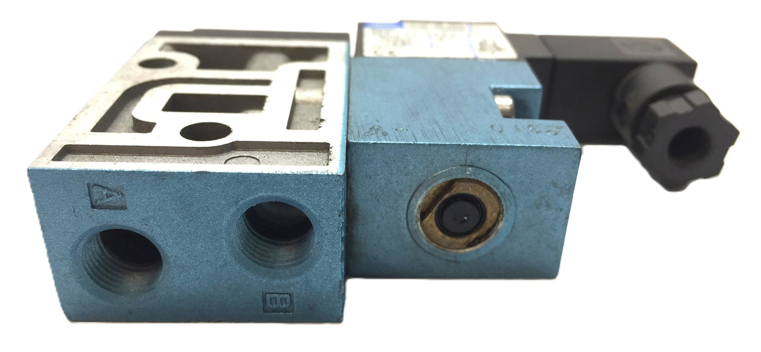 MAC 120V/60Hz 5.4 Watts Solenoid Valve 45A-LAD-DAAJ-1KA NOS