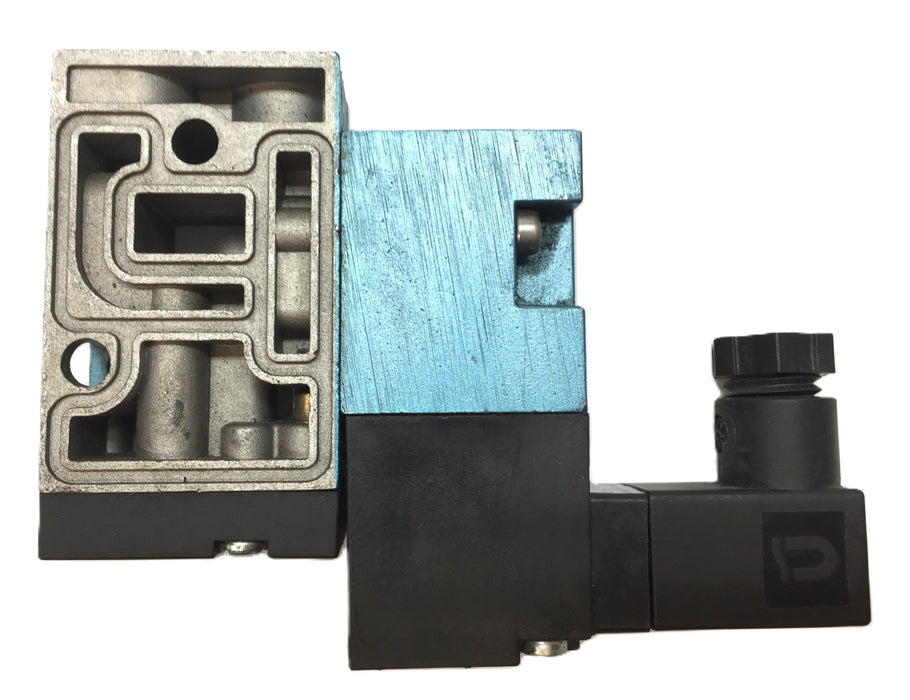 MAC 120V/60Hz 5.4 Watts Solenoid Valve 45A-LAD-DAAJ-1KA NOS