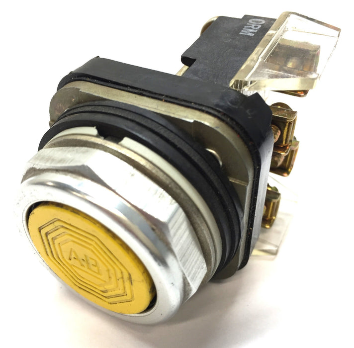 Allen-Bradley Series-T Non-Illuminated Yellow Flush Head Push Button 800T-A USED