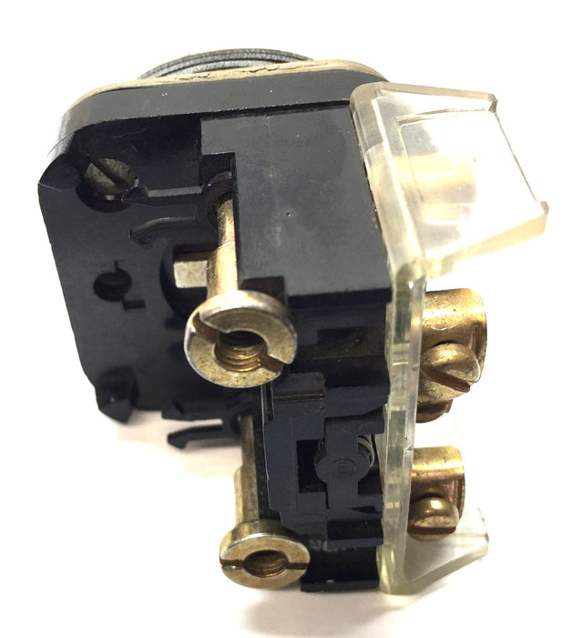 Allen-Bradley Non-Illuminated Red Flush Head Push Button 800T-B6 Series N USED