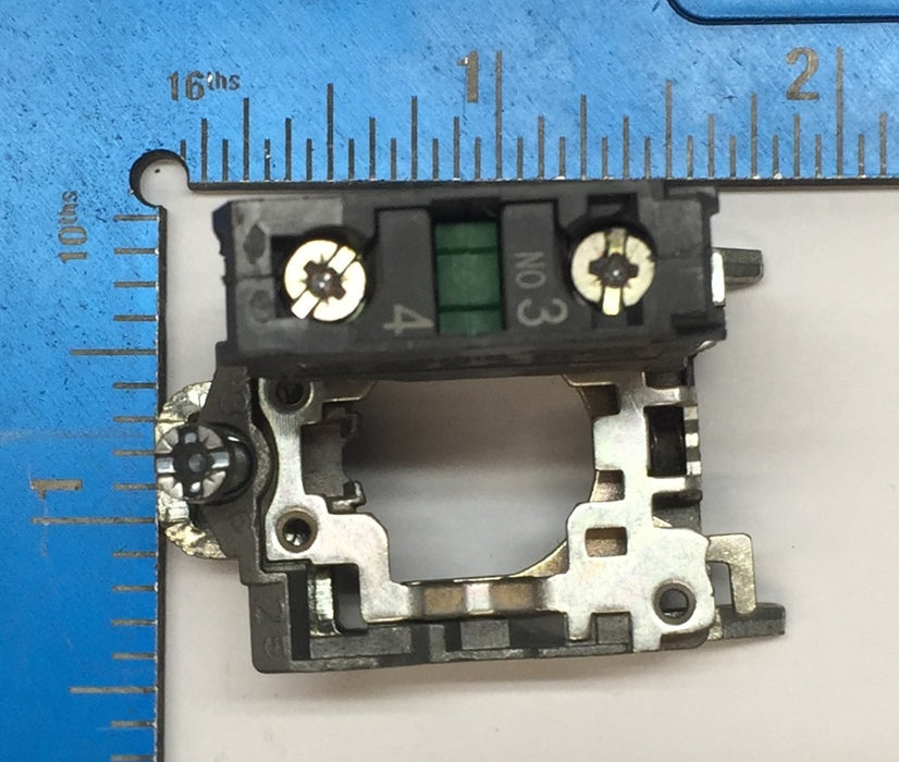 Schneider Electric Contact Block and Mount ZBE-101 [Lot of 2] NOS