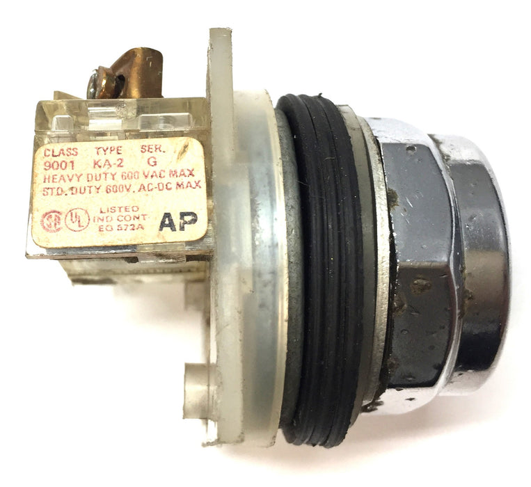 Square D Green Flush Head Push Button w/Contact Block KA-2 (9001) Series G USED