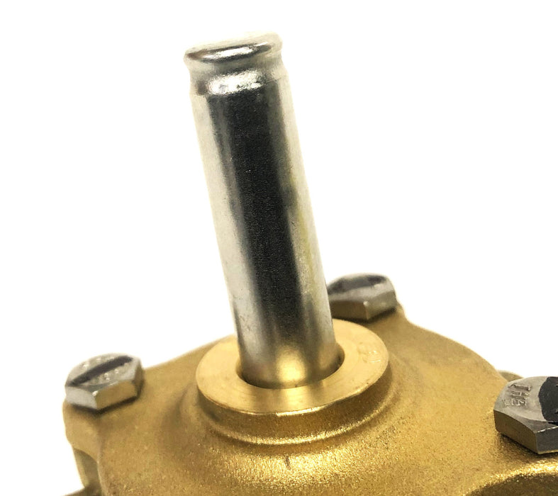Emerson 3/4FPT 210CA 3/4B3/4B Industrial Solenoid Valve 030621 NOS