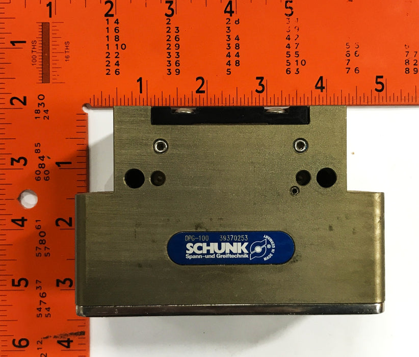 Schunk Sealing Universal Gripper DPG-100-39370253 NOS