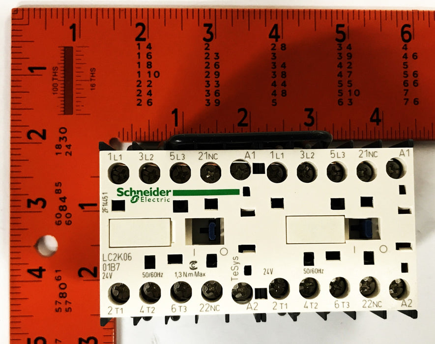 Schneider Electric Reversing Contactor LC2-K0601B7 NOS