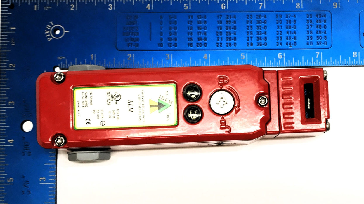 IDEM 1/2" NPT 24V Guard Locking Switch KLM-202002 NOS