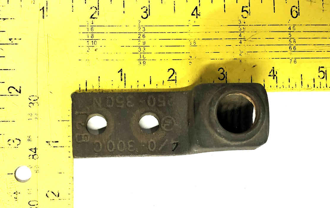 Thomas & Betts 250-350 N Terminal Lug 4/10-3000 USED