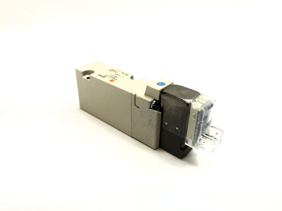 SMC Solenoid Valve VQZ215-5L01 NOS