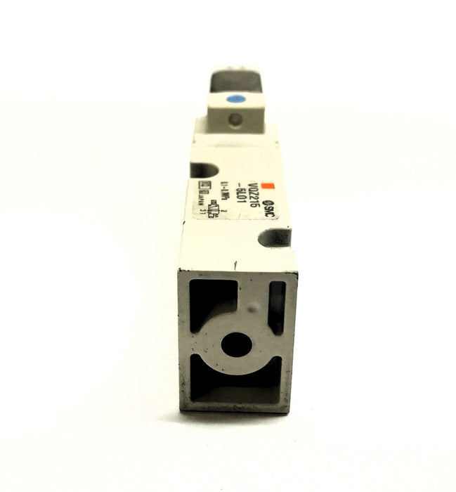 SMC Solenoid Valve VQZ215-5L01 NOS