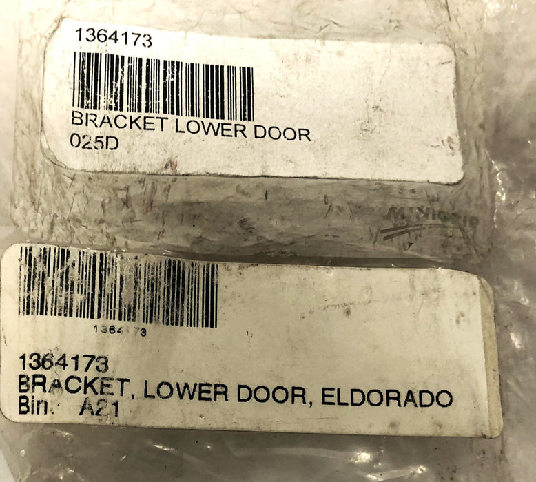 Unbranded Lower Door Bracket For Eldorado 1364173 [Lot of 2] NOS