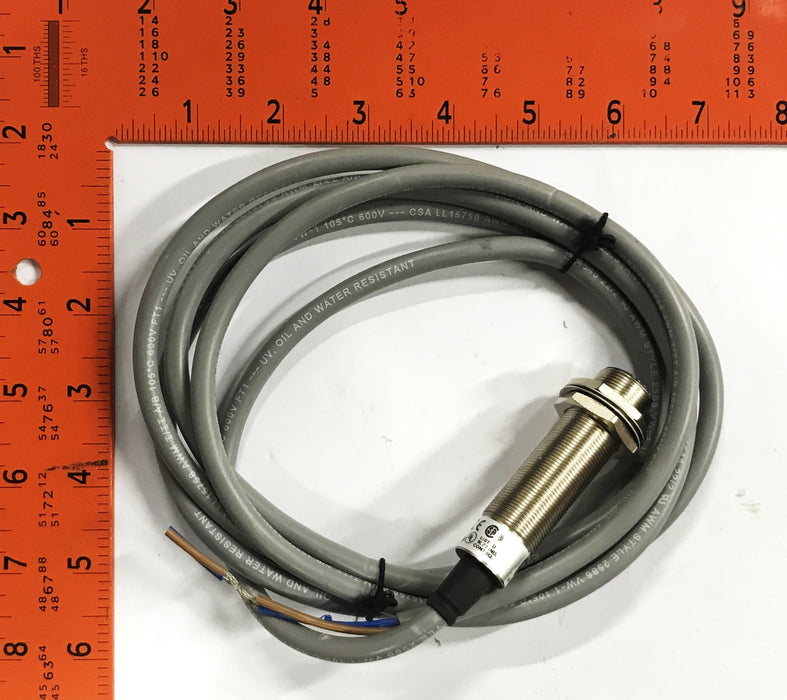Allen-Bradley Inductive Proximity Sensor 871C-A5N18-A2 NOS