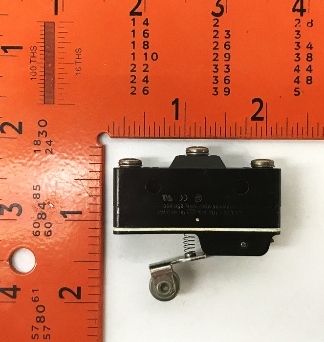 Micro-5 Limit Switch BZ-3RW8221555513T-S [Lot of 2] NOS