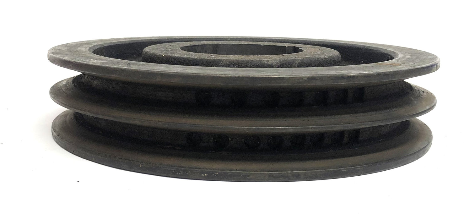 Unbranded 8-3/8 Inch OD 2.76 Inch ID V-Belt Sheave 2 Groove USED