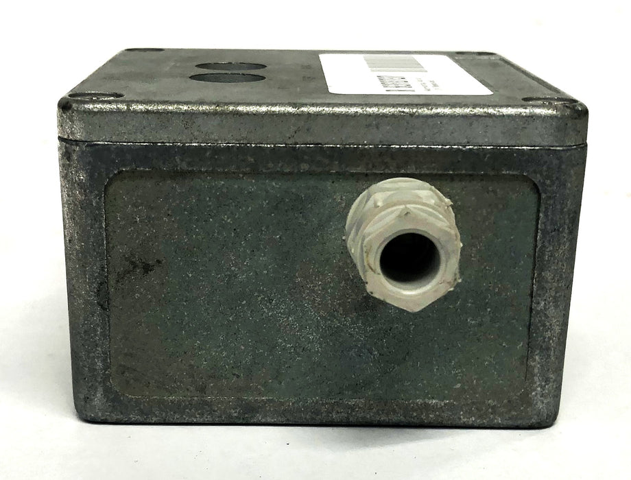 Schneider Electric Uni-Telway Terminal Isolation Box TSXPACC01 USED